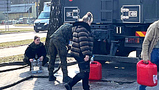 Wojsko ruszyło na pomoc mieszkańcom. Cysterny z wodą dla Olecka i okolic Wojsko ruszyło na pomoc mieszkańcom. Cysterny z wodą dla Olecka i okolic